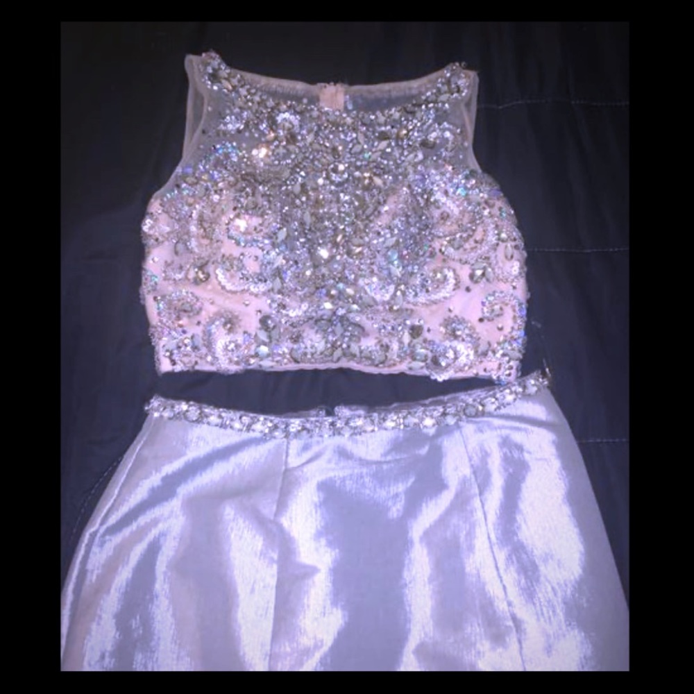 2 piece set